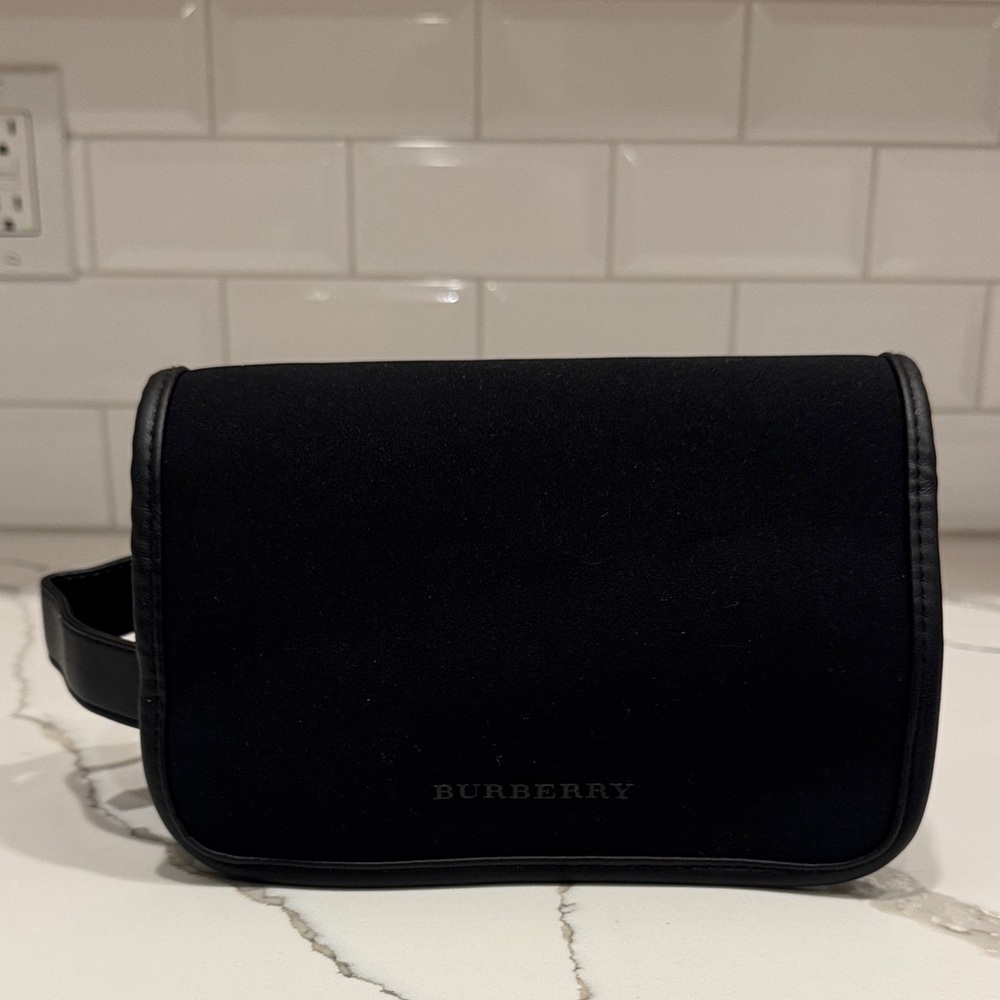 Burberry toiletry bag
